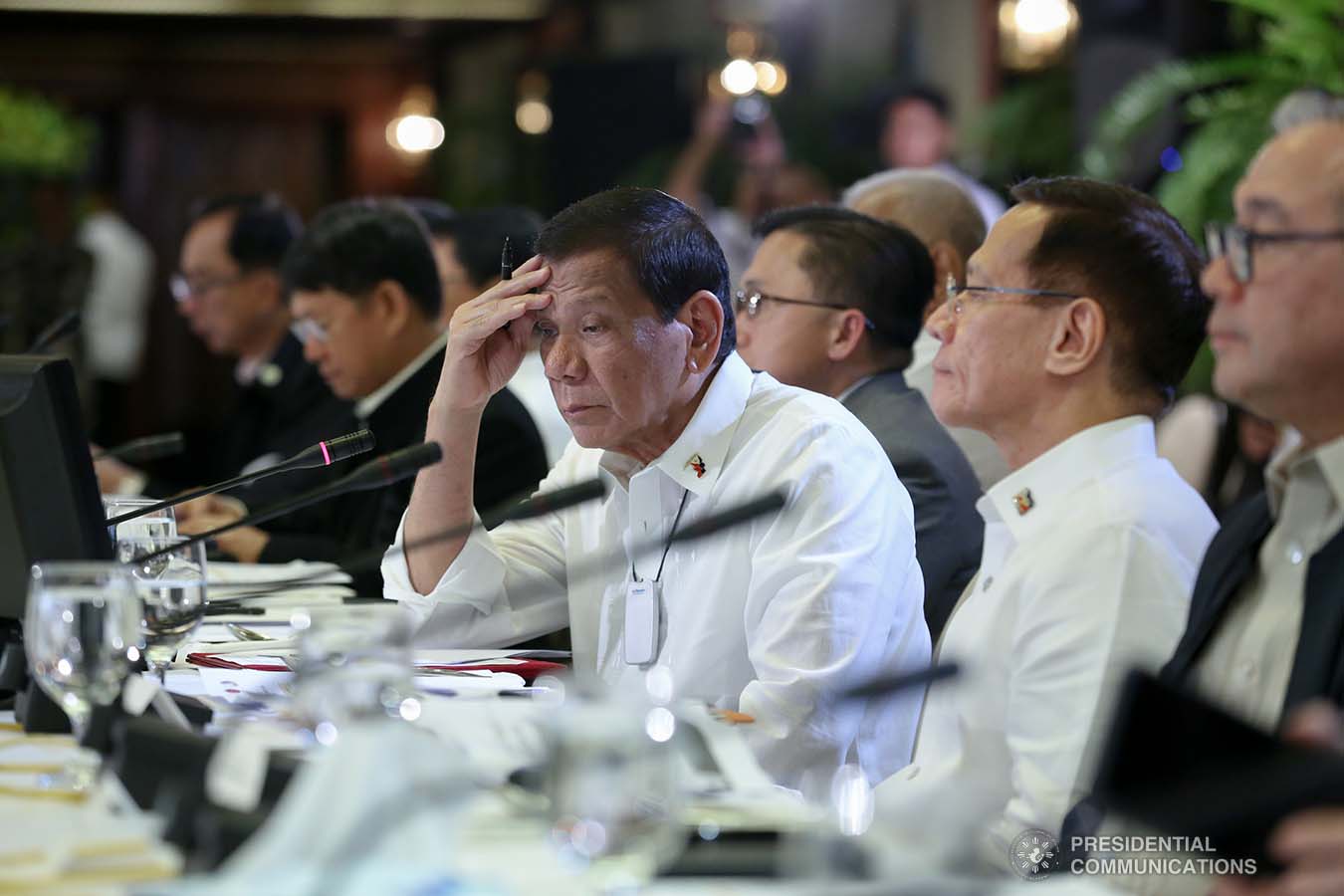 President Rodrigo Roa Duterte holds a meeting with the Inter-Agency Task Force for the Management of Emerging Infectious Diseases at the Malacañan Palace on March 9, 2020. ALBERT ALCAIN/PRESIDENTIAL PHOTO
