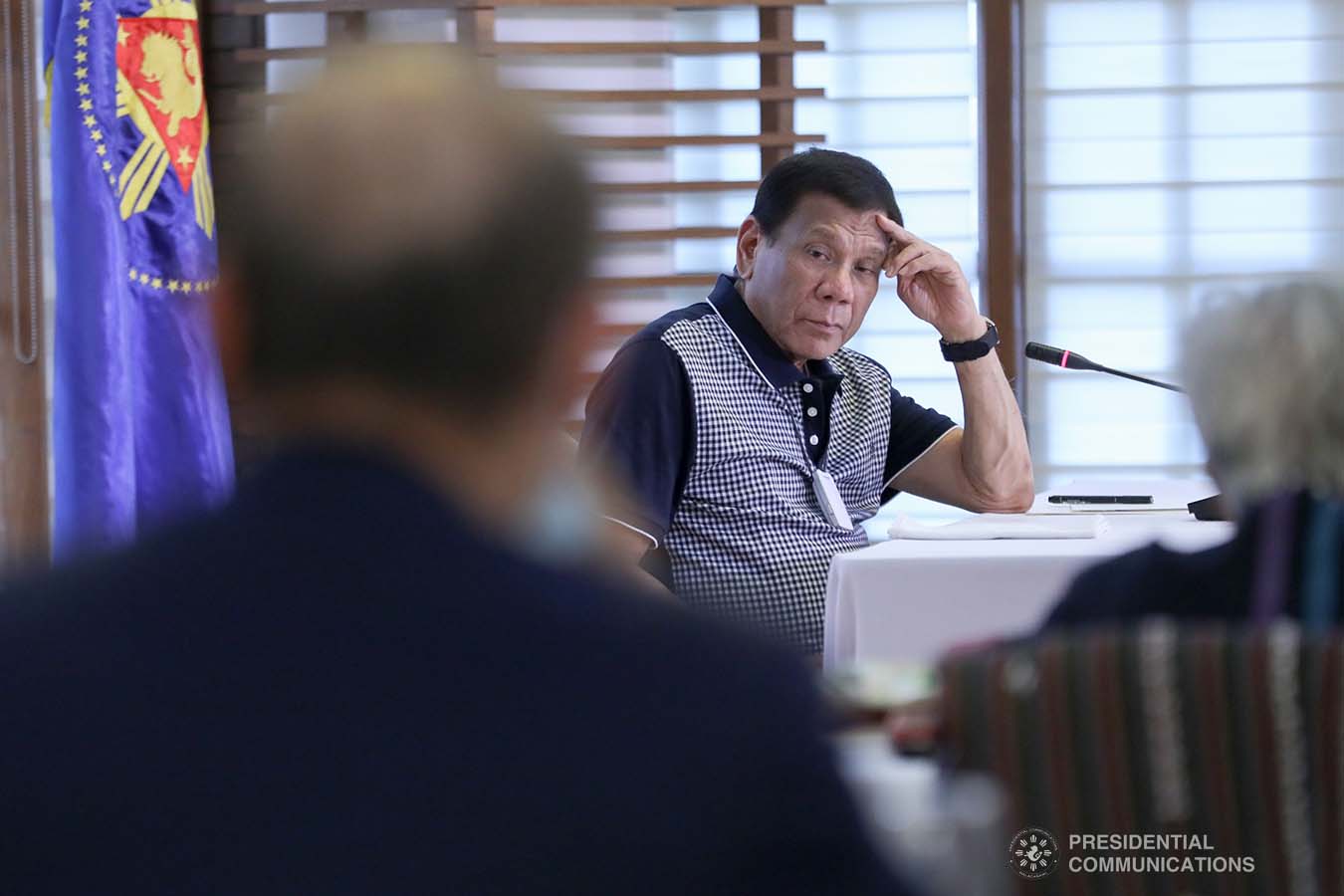 President Rodrigo Roa Duterte holds a meeting with the officials of the Inter-Agency Task Force for the Management of Emerging Infectious Diseases at the Malago Clubhouse in Malacañang on March 19, 2020.