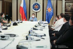 President Rodrigo Roa Duterte holds a meeting with some members of the Inter-Agency Task Force on the Emerging Infectious Diseases (IATF-EID) at the Malago Clubhouse in Malacañang on April 8, 2020. TOTO LOZANO/PRESIDENTIAL PHOTO