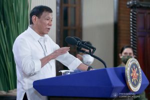 President Rodrigo Roa Duterte congratulates the personnel of the Philippine Army and Philippine Air Force for their successful operations against the New People's Army as he delivers a speech following a meeting at the Malago Clubhouse in Malacañang, Manila on May 26, 2020. TOTO LOZANO/PRESIDENTIAL PHOTO