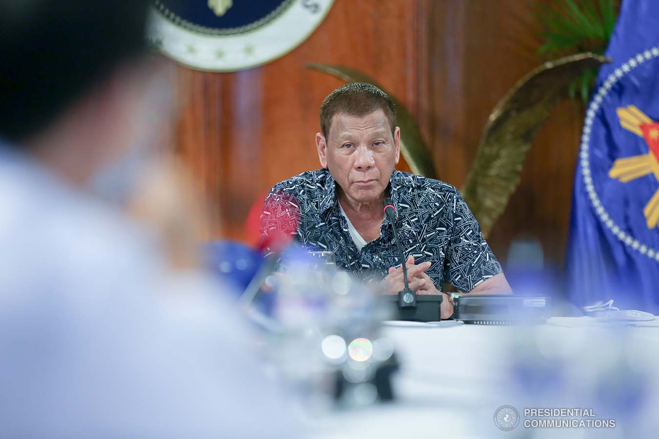 President Rodrigo Roa Duterte holds a meeting with the Inter-Agency Task Force on the Emerging Infectious Diseases (IATF-EID) core members at the Malago Clubhouse in Malacañang on June 30, 2020. SIMEON CELI JR./PRESIDENTIAL PHOTO