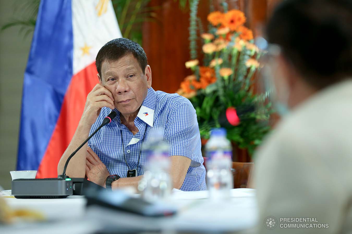 President Rodrigo Roa Duterte talks to the people after holding a meeting with the Inter-Agency Task Force on the Emerging Infectious Diseases (IATF-EID) core members at the Malago Clubhouse in Malacañang on July 15, 2020. SIMEON CELI JR./PRESIDENTIAL PHOTO