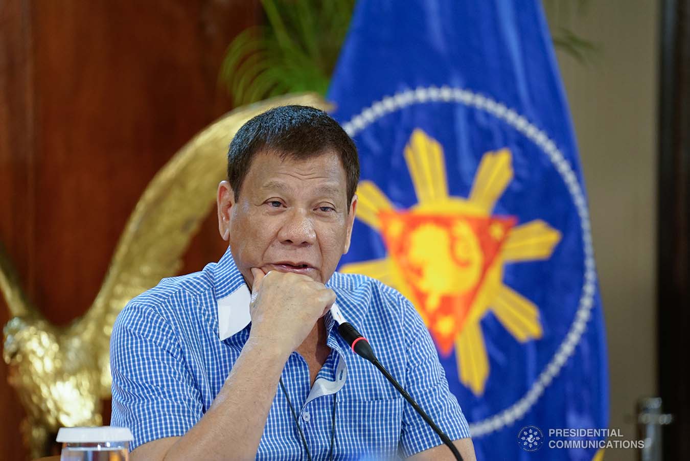 President Rodrigo Roa Duterte talks to the people after holding a meeting with the Inter-Agency Task Force on the Emerging Infectious Diseases (IATF-EID) core members at the Malago Clubhouse in Malacañang on July 15, 2020. KING RODRIGUEZ/PRESIDENTIAL PHOTO