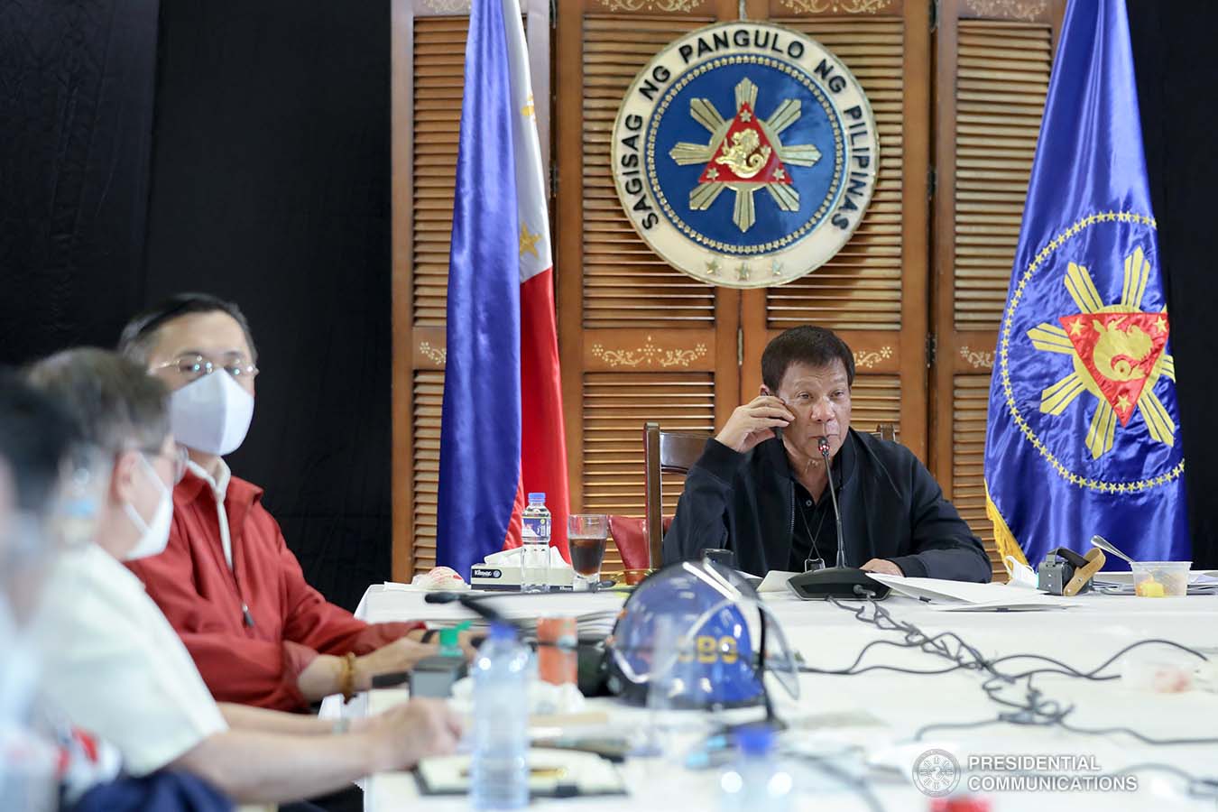 President Rodrigo Roa Duterte talks to the people after holding a meeting with the Inter-Agency Task Force on the Emerging Infectious Diseases (IATF-EID) core members at the Matina Enclaves in Davao City on August 24, 2020. ROBINSON NIÑAL JR./PRESIDENTIAL PHOTO