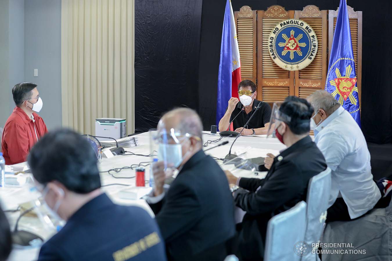 President Rodrigo Roa Duterte holds a meeting with the Inter-Agency Task Force on the Emerging Infectious Diseases (IATF-EID) core members at the Matina Enclaves in Davao City on August 24, 2020. ROBINSON NIÑAL JR./PRESIDENTIAL PHOTO
