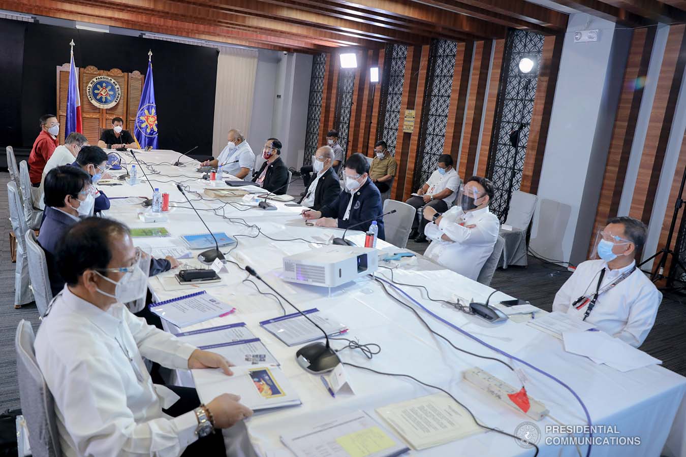 President Rodrigo Roa Duterte holds a meeting with the Inter-Agency Task Force on the Emerging Infectious Diseases (IATF-EID) core members at the Matina Enclaves in Davao City on August 24, 2020. ROBINSON NIÑAL JR./PRESIDENTIAL PHOTO