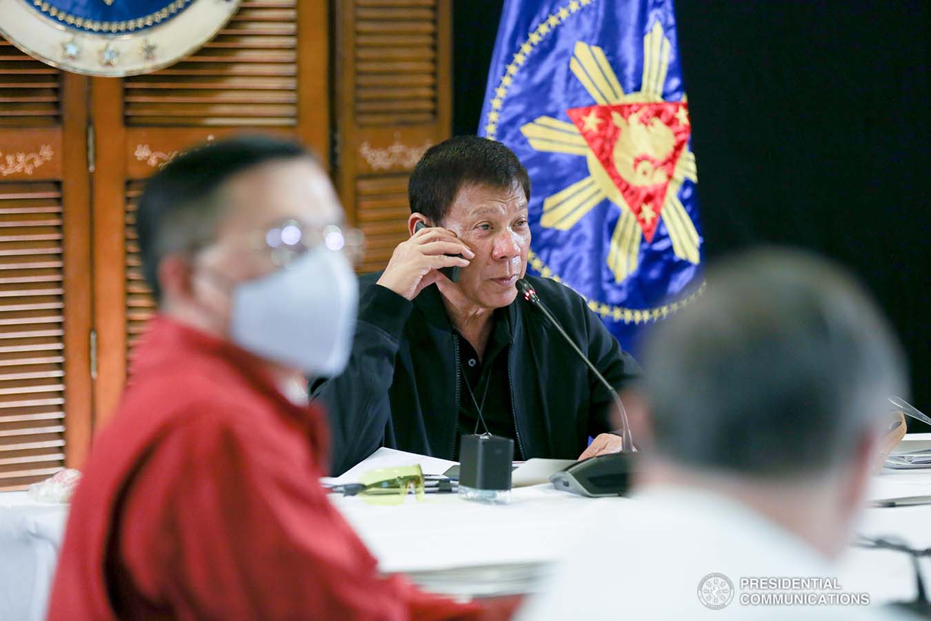 President Rodrigo Roa Duterte talks to the people after holding a meeting with the Inter-Agency Task Force on the Emerging Infectious Diseases (IATF-EID) core members at the Matina Enclaves in Davao City on August 24, 2020. SIMEON CELI JR./PRESIDENTIAL PHOTO