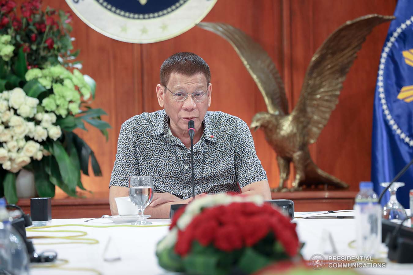 President Rodrigo Roa Duterte holds a meeting with the Inter-Agency Task Force on the Emerging Infectious Diseases (IATF-EID) core members at the Malago Clubhouse in Malacañang on August 31, 2020. TOTO LOZANO/PRESIDENTIAL PHOTO