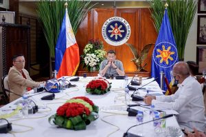 President Rodrigo Roa Duterte holds a meeting with the Inter-Agency Task Force on the Emerging Infectious Diseases (IATF-EID) core members at the Malago Clubhouse in Malacañang on August 31, 2020. KING RODRIGUEZ/PRESIDENTIAL PHOTO