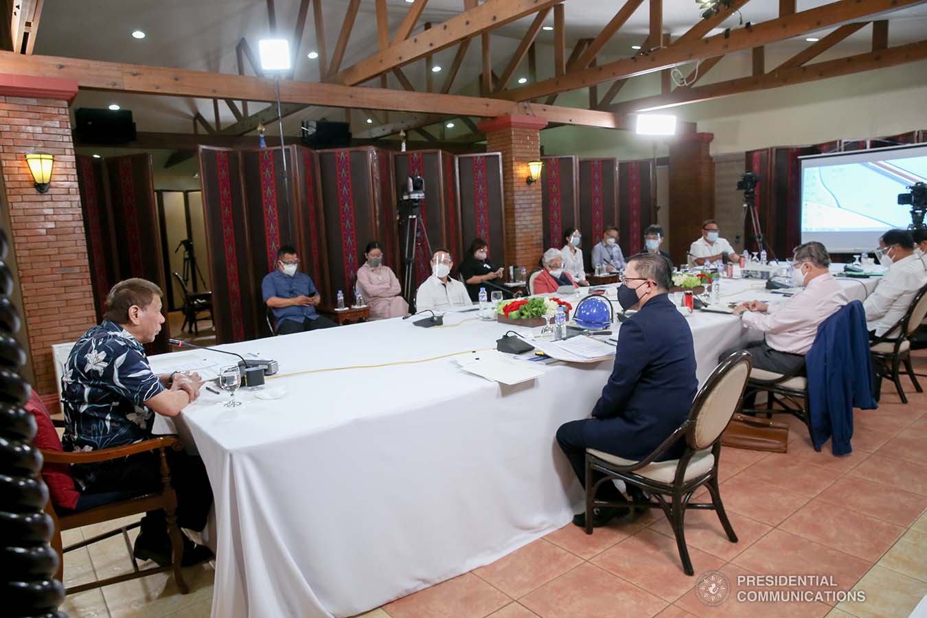 President Rodrigo Roa Duterte presides over a meeting with the Inter-Agency Task Force on the Emerging Infectious Diseases (IATF-EID) core members prior to his talk to the people at the Malago Clubhouse in Malacañang on October 5, 2020. ALBERTO ALCAIN/ PRESIDENTIAL PHOTO