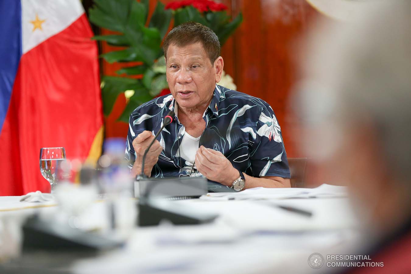 President Rodrigo Roa Duterte talks to the people after holding a meeting with the Inter-Agency Task Force on the Emerging Infectious Diseases (IATF-EID) core members at the Malago Clubhouse in Malacañang on October 5, 2020. SIMEON CELI/ PRESIDENTIAL PHOTO