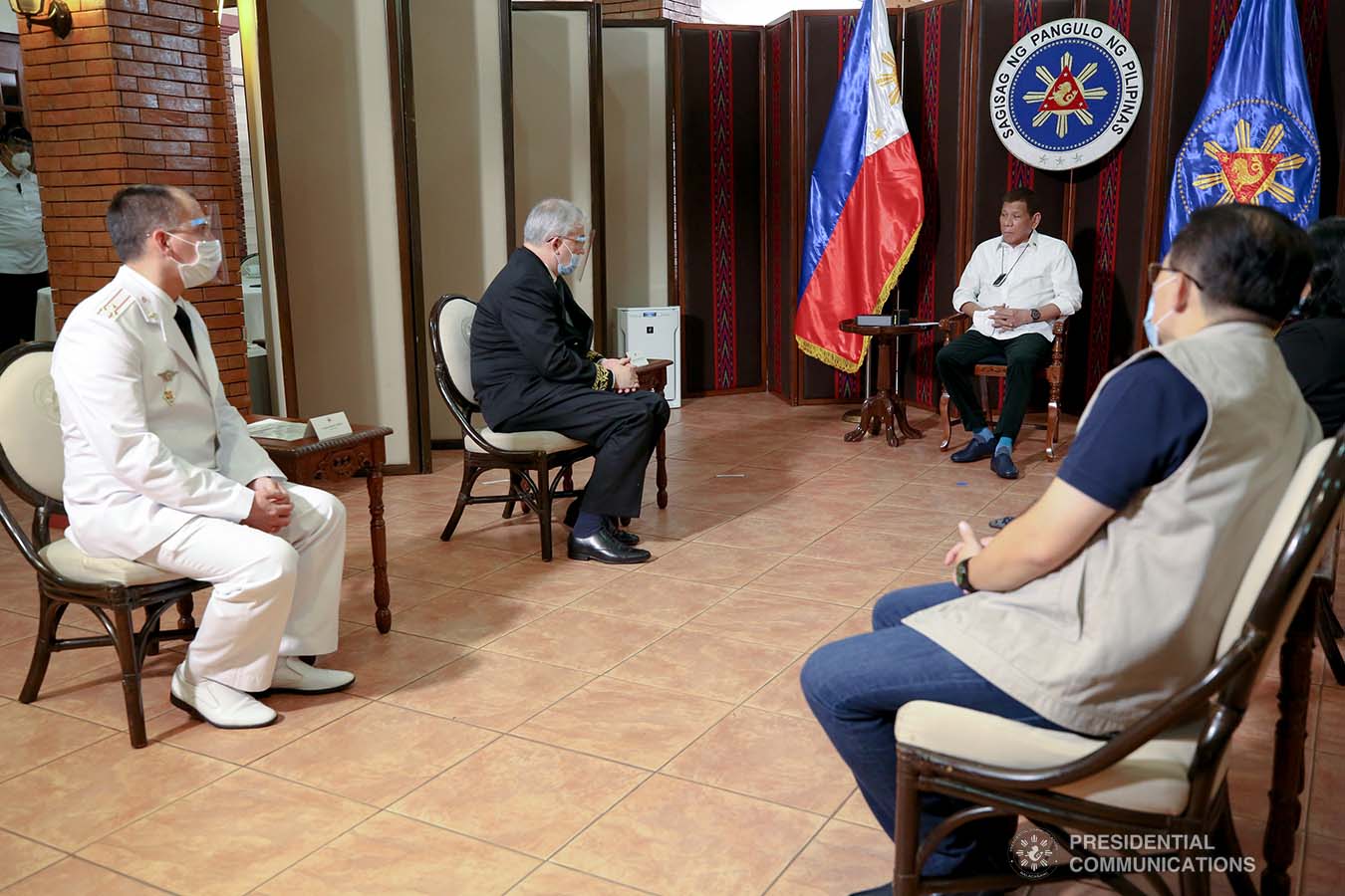 President Rodrigo Roa Duterte discusses matters with outgoing Ambassador of the Russian Federation to the Philippines Igor Khovaev who paid a farewell call on the President at the Malacañang Golf (Malago) Clubhouse in Malacañang Park, Manila on October 14, 2020. RICHARD MADELO/ PRESIDENTIAL PHOTO