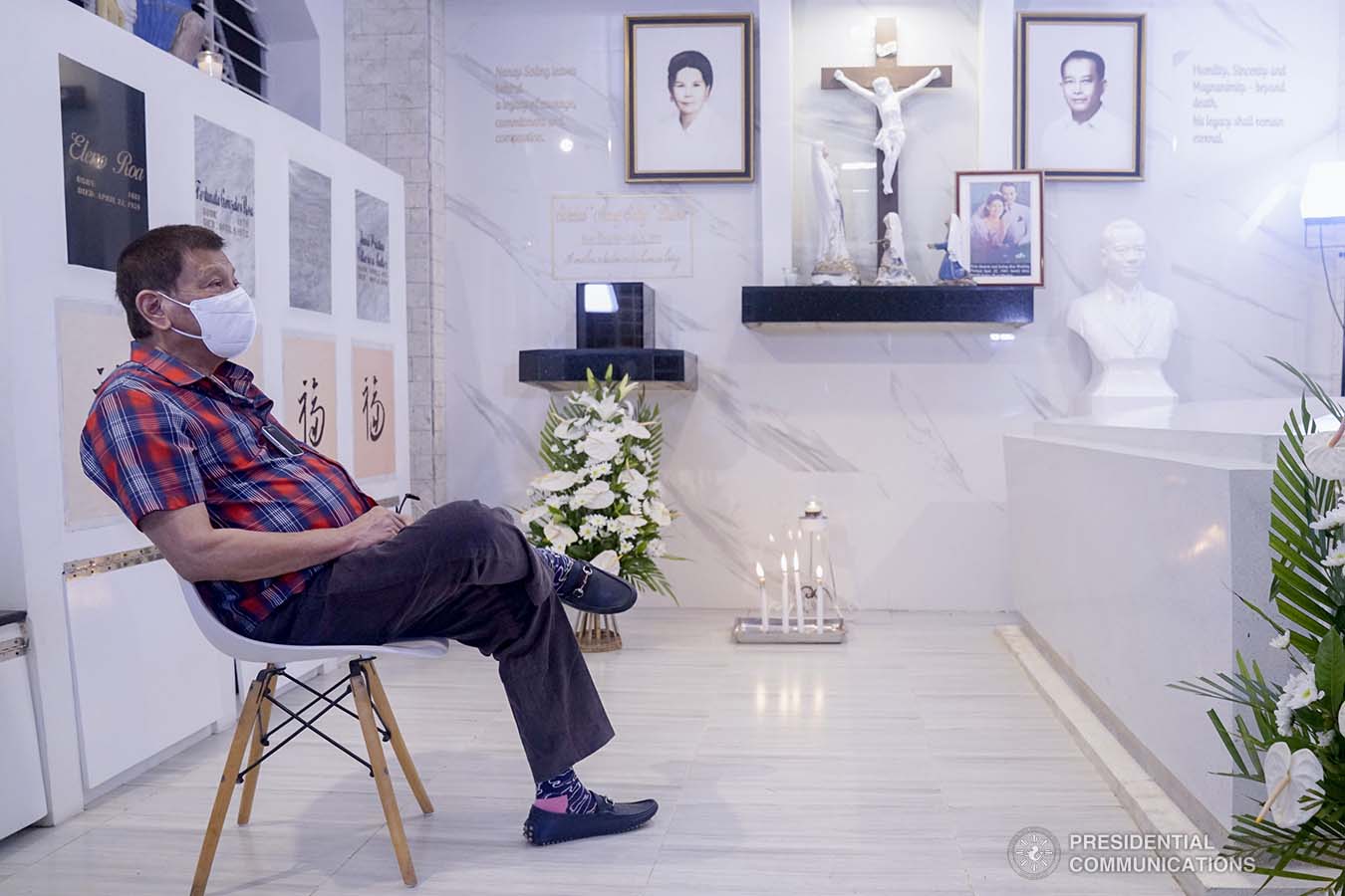 President Rodrigo Roa Duterte visits the resting place of his parents, Vicente Duterte, the former governor of then undivided Davao Province, and Soledad Duterte, one of Davao’s respected civic leaders, at the Roman Catholic Cemetery in Davao City on October 28, 2020. The President, as an annual tradition, visits the family mausoleum during All Saints or All Souls Day even when he was still mayor of Davao City. ARMAN BAYLON/PRESIDENTIAL PHOTO