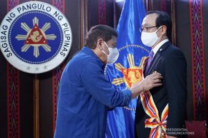 President Rodrigo Roa Duterte confers the Order of Sikatuna with the rank of Datu on outgoing Ambassador of Japan to the Philippines Koji Haneda who paid a farewell call on the President at the Malacañang Golf (Malago) Clubhouse in Malacañang Park, Manila on November 10, 2020. KING RODRIGUEZ/PRESIDENTIAL PHOTO