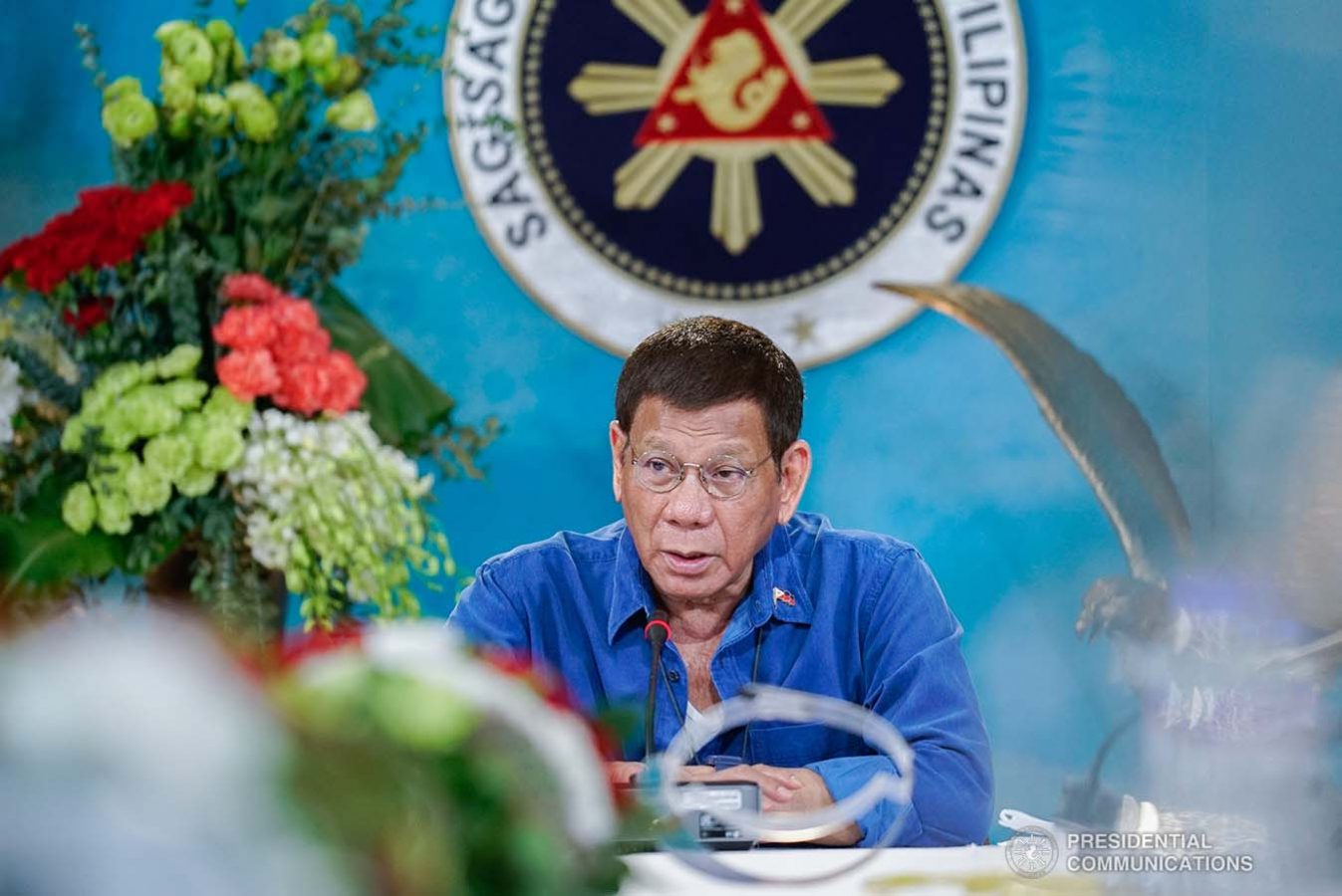 President Rodrigo Roa Duterte talks to the People after holding a meeting with members of his cabinet and Senator Christopher Lawrence Go to discuss various updates at the Malacañang Golf (Malago) Clubhouse on November 10, 2020. KING RODRIGUEZ/ PRESIDENTIAL PHOTO