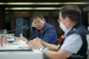 President Rodrigo Roa Duterte went back to Manila a day after Christmas to meet selected members of his Cabinet along with infectious disease experts. The emergency meeting, held in Malacañang Palace on December 26,2020, was convened to discuss the emerging fast-spreading new variant of Coronavirus (Covid-19) disease found in the United Kingdom. ALFRED FRIAS/ PRESIDENTIAL PHOTO