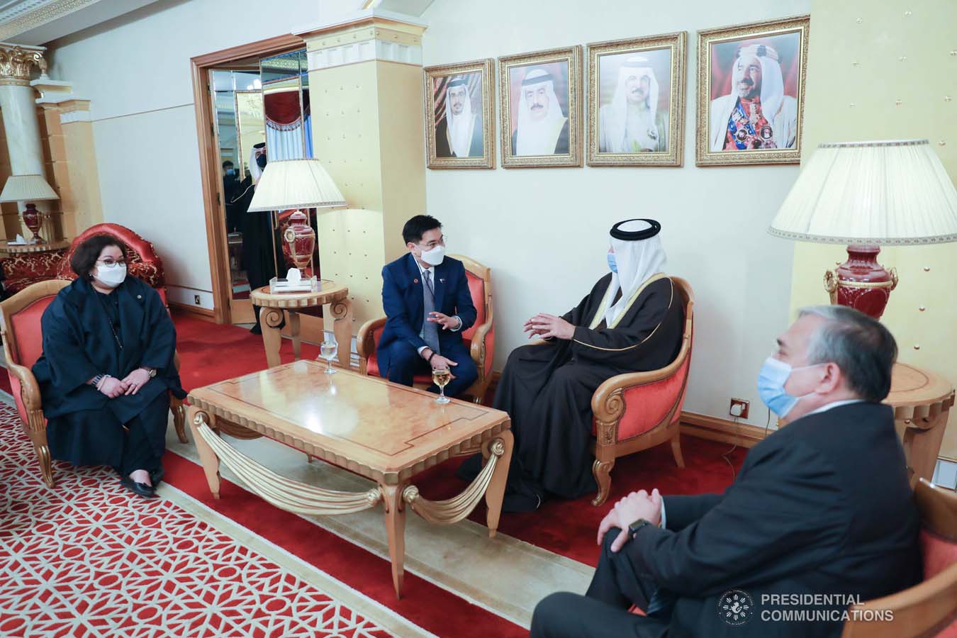 WARM WELCOME. Kingdom of Bahrain Assistant Foreign Minister Abdulla bin Faisal bin Jabur Al Doseri warmly welcomed the 14-man delegation of the Philippines led by the Chief of Presidential Protocol and Presidential Assistant on Foreign Affairs (PAFA) Robert E.A. Borje at the Bahrain International Airport on December 28, 2020. Joining the Philippine delegation are Foreign Affairs Undersecretary for Migrant Workers’ Affairs Sarah Arriola and Presidential Communications Assistant Secretary for Global Media and Public Affairs JV Arcena. During the meeting of the two officials, Special Envoy Borje conveyed President Rodrigo Roa Duterte’s gratitude for the “solid partnership” in upholding the rights and welfare of migrant workers that has “transformed the lives of many for the better’ and expressed the President’s keen interest in broadening and deepening cooperation with Bahrain in areas of mutual interest, including in trade and investments, education, ICT, agriculture and public health, including diagnostics, management and treatment of COVID-19. President Duterte has designated PAFA Borje as Special Envoy for the goodwill mission for a series of intergovernmental meetings with officials of the Kingdom and to undertake Assistance-to-Nationals (ATN) and repatriation programs. Kalinga at Malasakit for Overseas Filipino Workers remain a focus area under the Duterte Administration. This is PAFA Borje’s second designation as Special Envoy to the Kingdom of Bahrain. President Duterte previously appointed PAFA Borje as Special Envoy to Bahrain, Kingdom of Saudi Arabia and Tunisia in 2019. PRESIDENTIAL PHOTO