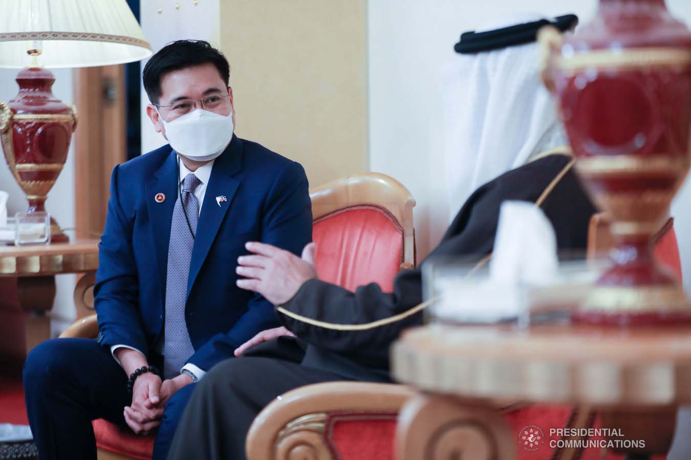 WARM WELCOME. Kingdom of Bahrain Assistant Foreign Minister Abdulla bin Faisal bin Jabur Al Doseri warmly welcomed the 14-man delegation of the Philippines led by the Chief of Presidential Protocol and Presidential Assistant on Foreign Affairs (PAFA) Robert E.A. Borje at the Bahrain International Airport on December 28, 2020. Joining the Philippine delegation are Foreign Affairs Undersecretary for Migrant Workers’ Affairs Sarah Arriola and Presidential Communications Assistant Secretary for Global Media and Public Affairs JV Arcena. During the meeting of the two officials, Special Envoy Borje conveyed President Rodrigo Roa Duterte’s gratitude for the “solid partnership” in upholding the rights and welfare of migrant workers that has “transformed the lives of many for the better’ and expressed the President’s keen interest in broadening and deepening cooperation with Bahrain in areas of mutual interest, including in trade and investments, education, ICT, agriculture and public health, including diagnostics, management and treatment of COVID-19. President Duterte has designated PAFA Borje as Special Envoy for the goodwill mission for a series of intergovernmental meetings with officials of the Kingdom and to undertake Assistance-to-Nationals (ATN) and repatriation programs. Kalinga at Malasakit for Overseas Filipino Workers remain a focus area under the Duterte Administration. This is PAFA Borje’s second designation as Special Envoy to the Kingdom of Bahrain. President Duterte previously appointed PAFA Borje as Special Envoy to Bahrain, Kingdom of Saudi Arabia and Tunisia in 2019. PRESIDENTIAL PHOTO