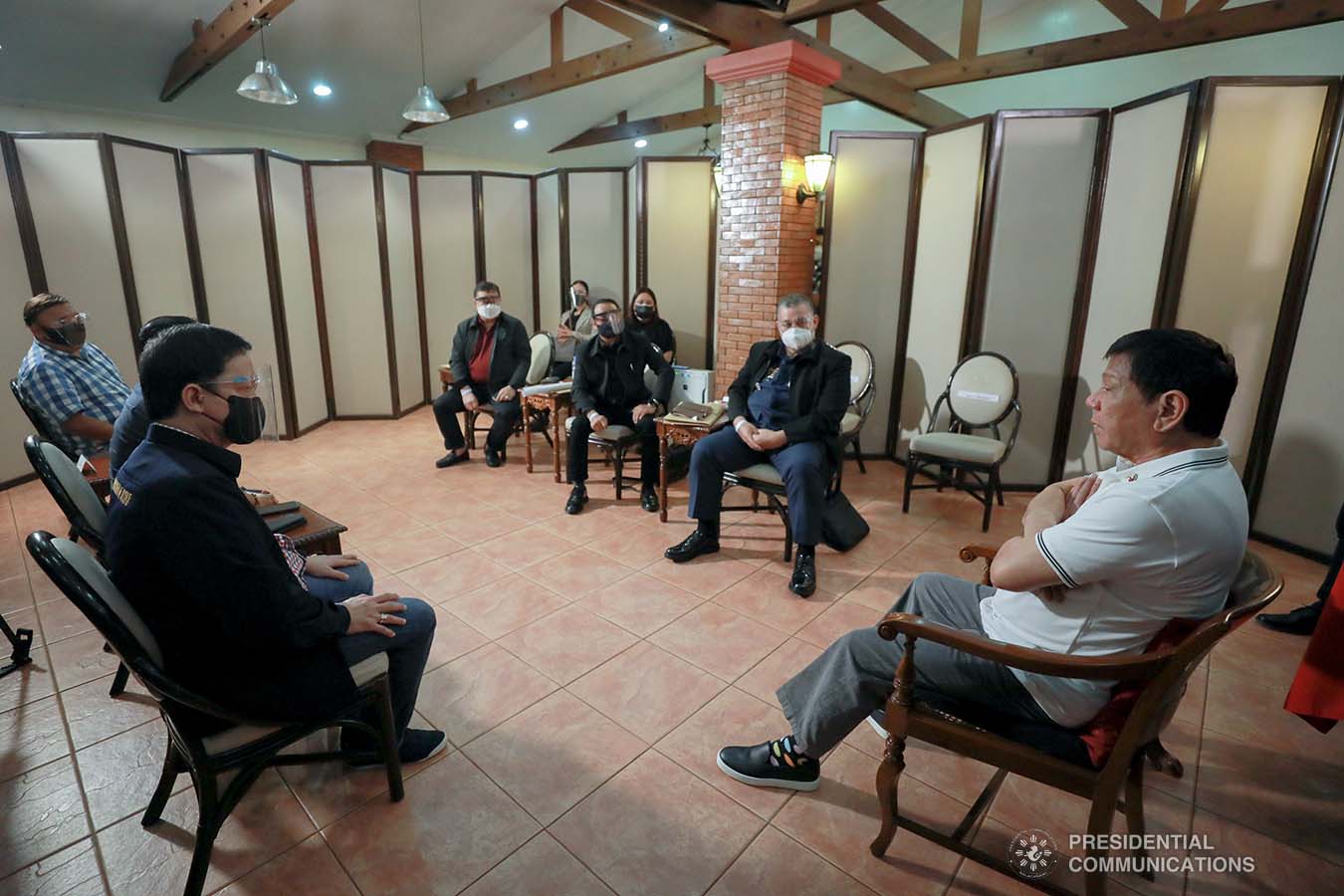 President Rodrigo Roa Duterte meets with Philippine National Police Chief Debold Menorias Sinas and Philippine Drug Enforcement Agency (PDEA) Director General Wilkins Villanueva as he orders both of them to discontinue their ongoing investigation after directing an order to the National Bureau of Investigation (NBI) to conduct a probe on the recent shootout in Commonwealth Avenue, Quezon City. The President aims to ensure impartiality on the said incident. With them during the meeting at the Malacañang Golf (Malago) Clubhouse in Malacañang Park, Manila on February 26, 2021 are Senator Christopher Lawrence Go, Justice Secretary Menardo Guevarra, Presidential Spokesperson Herminio Harry Roque Jr., and NBI Director Antonio Pagatpat. ACE MORANDANTE/ PRESIDENTIAL PHOTO