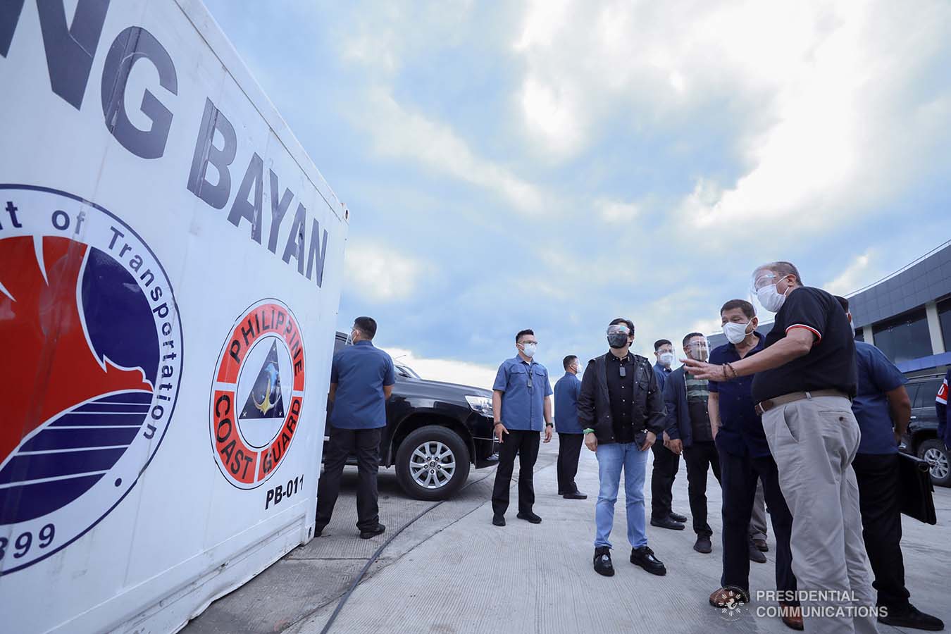 President Rodrigo Roa Duterte discusses matters with Transportation Secretary Arthur Tugade after leading the inauguration of the Port Operations Building at the Port of Dumaguete in Dumaguete City, Negros Oriental on March 11, 2021. ACE MORANDANTE/ PRESIDENTIAL PHOTO