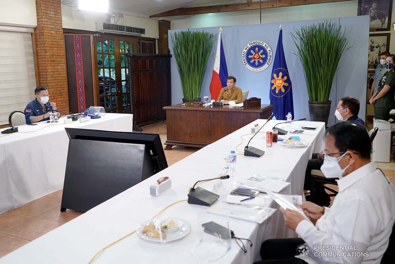 President Rodrigo Roa Duterte presides over a meeting with the Inter-Agency Task Force on the Emerging Infectious Diseases (IATF-EID) core members prior to his talk to the people at the Malacañang Golf (Malago) Clubhouse in Malacañang Park, Manila on April 15, 2021. KING RODRIGUEZ/ PRESIDENTIAL PHOTO