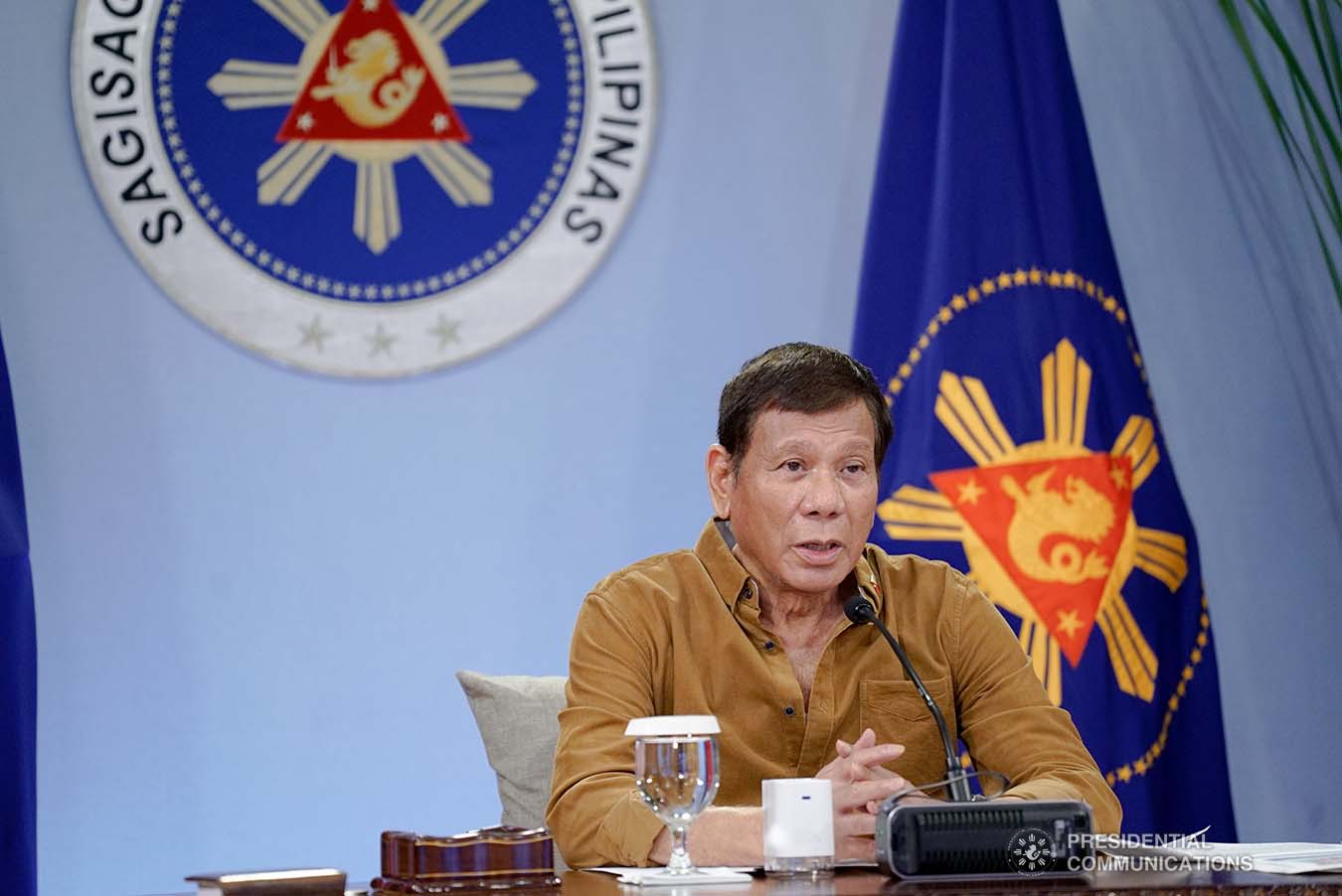 President Rodrigo Roa Duterte talks to the people after holding a meeting with the Inter-Agency Task Force on the Emerging Infectious Diseases (IATF-EID) core members at the Malacañang Golf (Malago) Clubhouse in Malacañang Park, Manila on April 15, 2021. KING RODRIGUEZ/ PRESIDENTIAL PHOTO