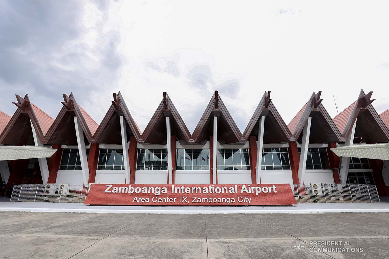 A facade photo of Zamboanga International Airport in Zamboanga City. President Rodrigo Roa Duterte conducted a walkthrough inspection in the development projects at the airport on December 2, 2021. TOTO LOZANO/ PRESIDENTIAL PHOTO