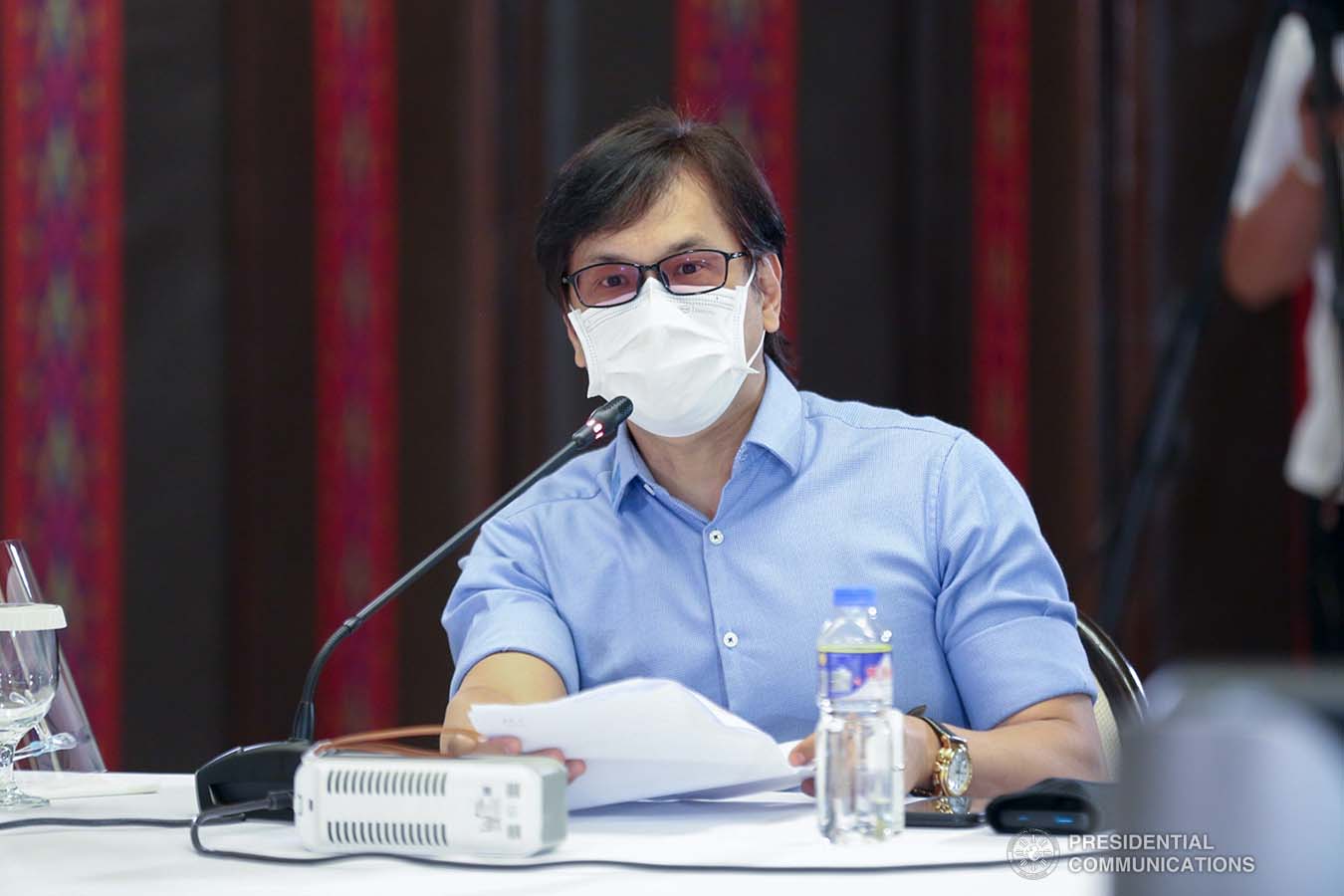 Metropolitan Manila Development Authority Chairman Benjamin Abalos Jr. shares his remarks to President Rodrigo Roa Duterte during a meeting with the Inter-Agency Task Force on the Emerging Infectious Diseases (IATF-EID) core members at the Malacañan Palace on January 6, 2022. ALBERTO ALCAIN/ PRESIDENTIAL PHOTO