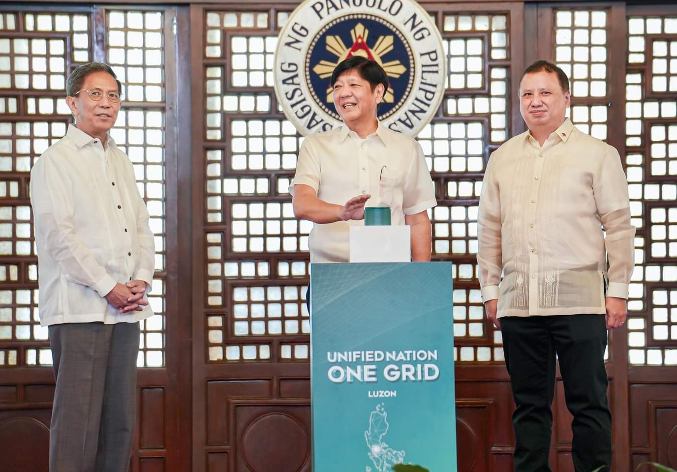 President Ferdinand R. Marcos Jr. directed on Friday the country’s power transmission service provider to ensure that the three-day total blackout in Panay Island early this month will not happen again, with its dire impact on the economy and the inconvenience it brought to the people of the island.