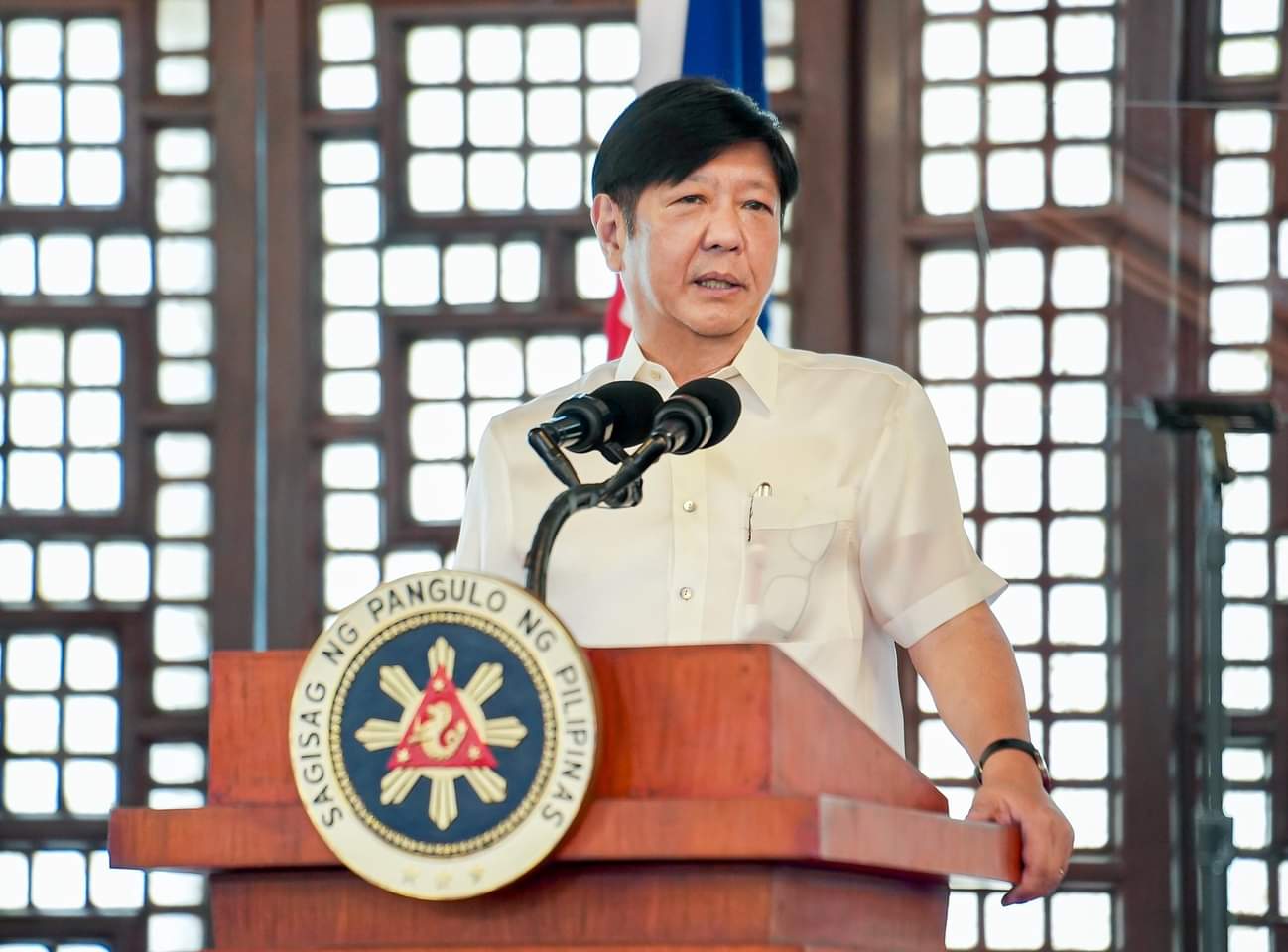 President Ferdinand R. Marcos Jr. directed on Friday the country’s power transmission service provider to ensure that the three-day total blackout in Panay Island early this month will not happen again, with its dire impact on the economy and the inconvenience it brought to the people of the island.