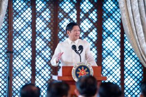 President Ferdinand R. Marcos Jr. called on legislators from both houses of Congress to continue working together with the executive branch to improve people’s lives and to craft laws based on foresight as he led Monday the ceremonial signing at the Palace of the Kabalikat sa Pagtuturo Act.