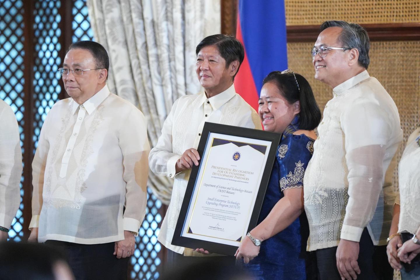 President Ferdinand R. Marcos Jr. on Wednesday praised the remarkable achievements of micro, small, and medium enterprises (MSMEs) at the 2024 Presidential Awards for Outstanding MSMEs.