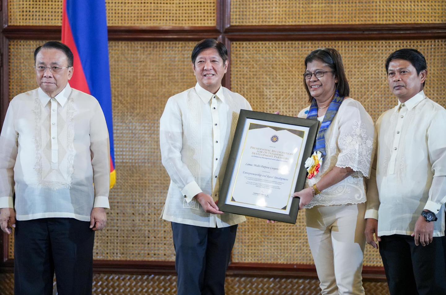President Ferdinand R. Marcos Jr. on Wednesday praised the remarkable achievements of micro, small, and medium enterprises (MSMEs) at the 2024 Presidential Awards for Outstanding MSMEs.