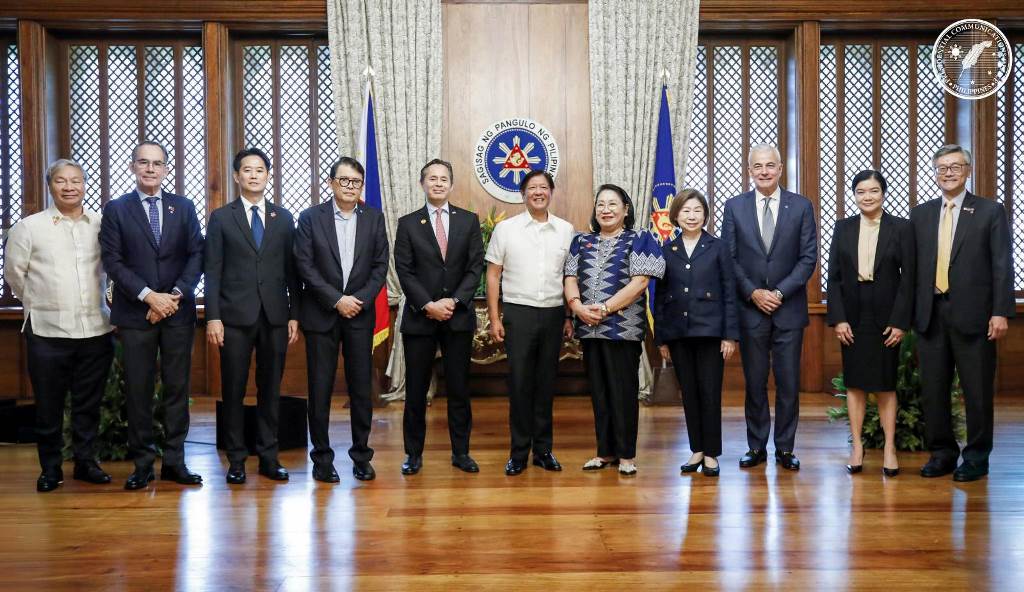 Ceremonial Presentation of the Signed MOA on the Philippine Civil Service Digital Leadership Program
